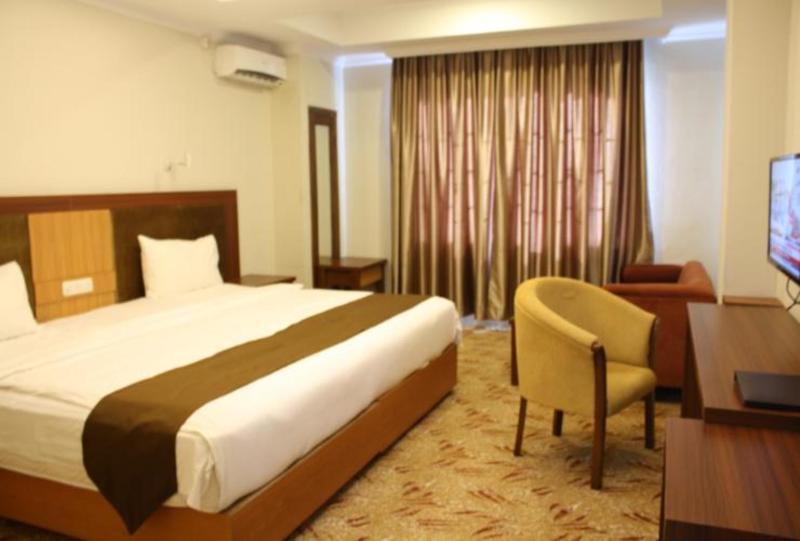 Grand Asrilia Hotel Bandung Exterior photo