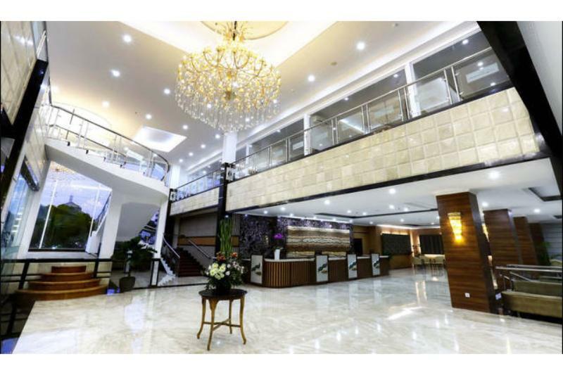 Grand Asrilia Hotel Bandung Exterior photo
