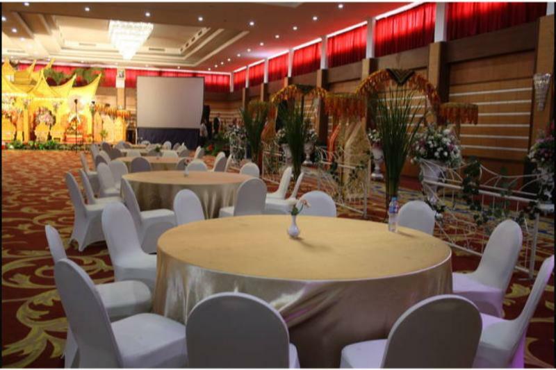 Grand Asrilia Hotel Bandung Exterior photo