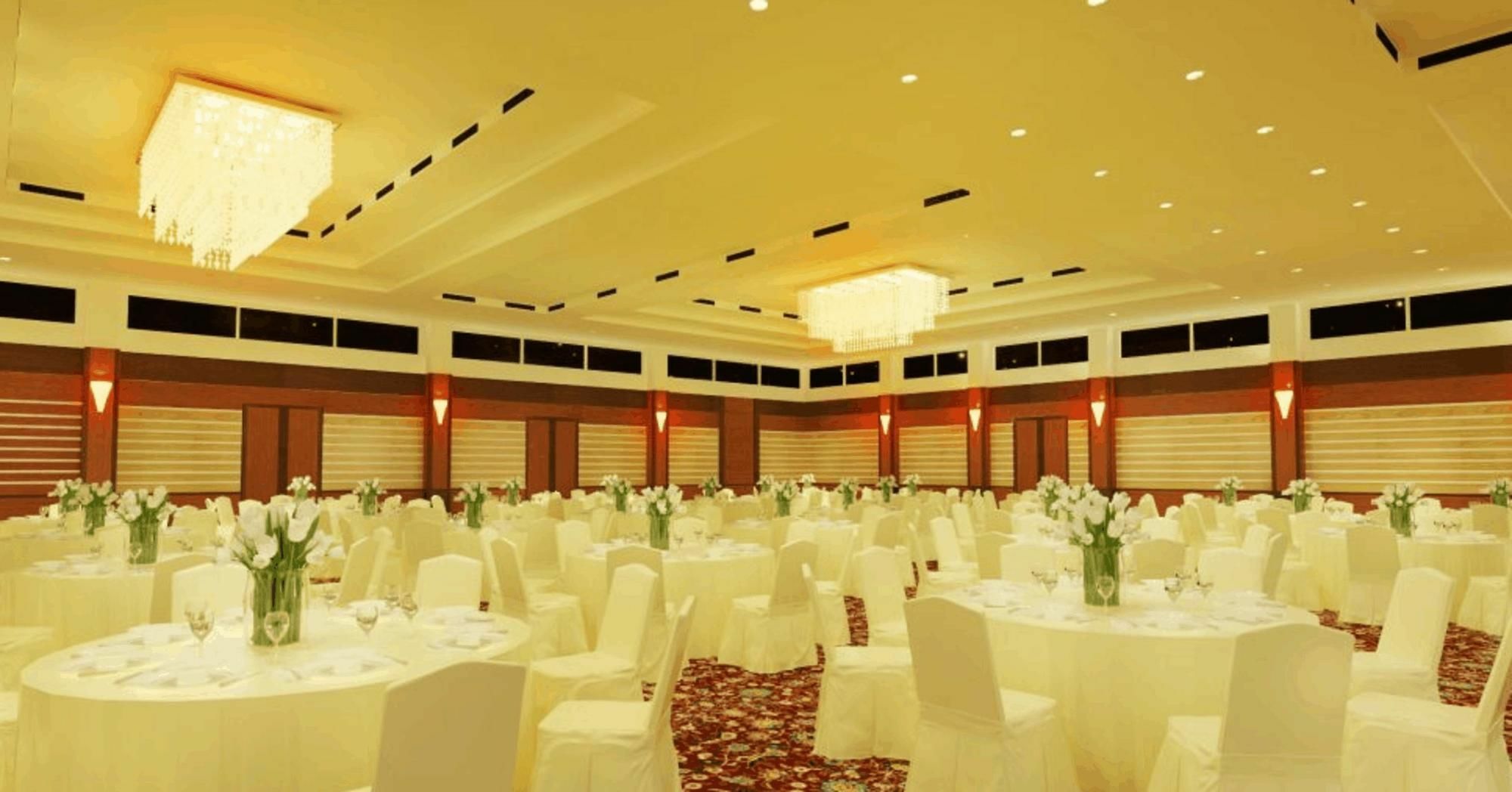 Grand Asrilia Hotel Bandung Exterior photo
